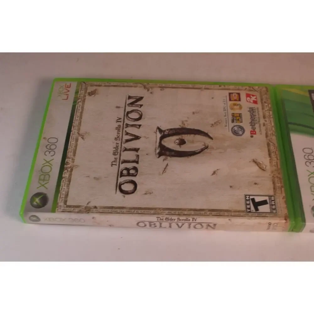 2 games: The Elder Scrolls IV and V Skyrim and Oblivion (Xbox 360) Authentic